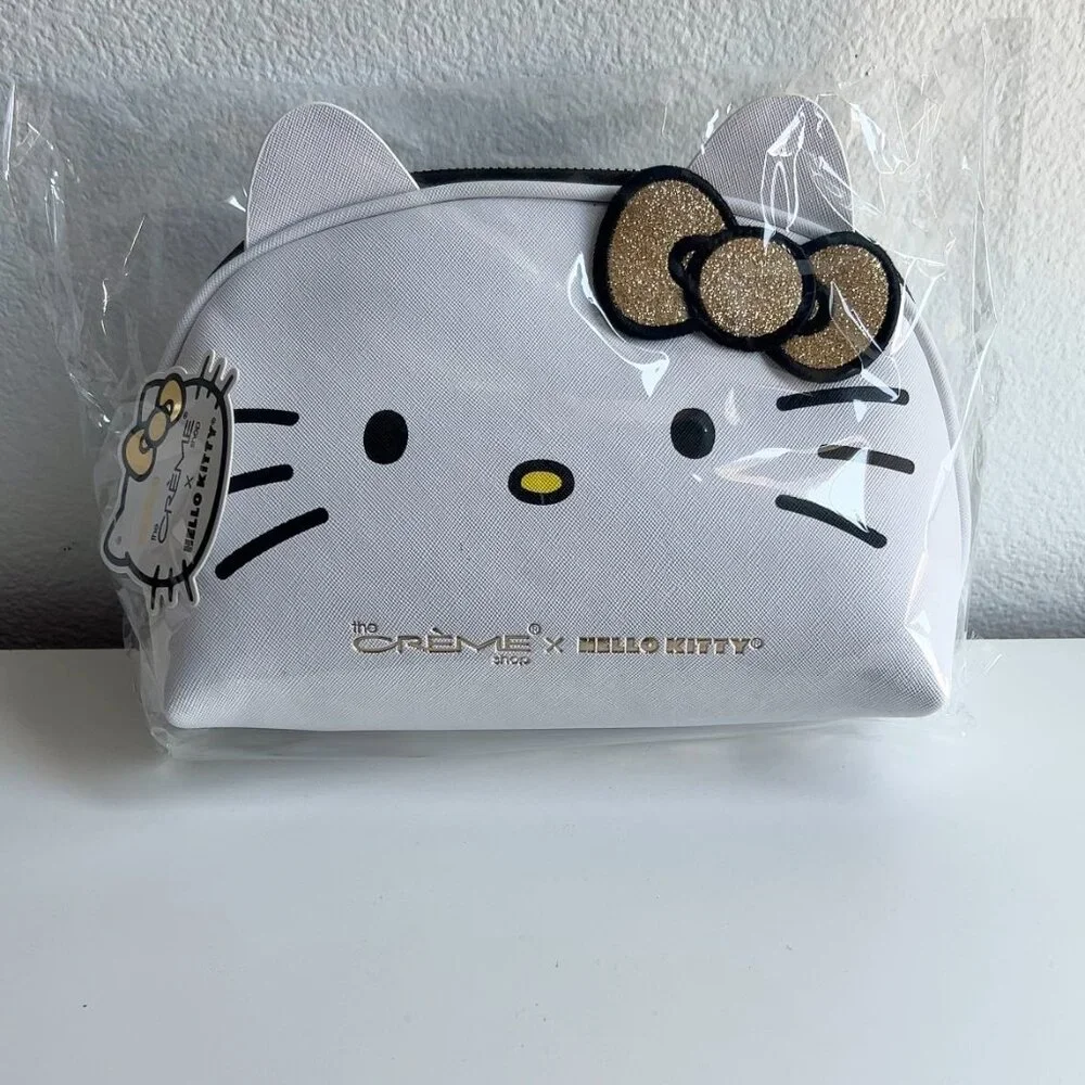 NWT Creme Shop x Hello Kitty Dome Makeup Bag Travel Pouch